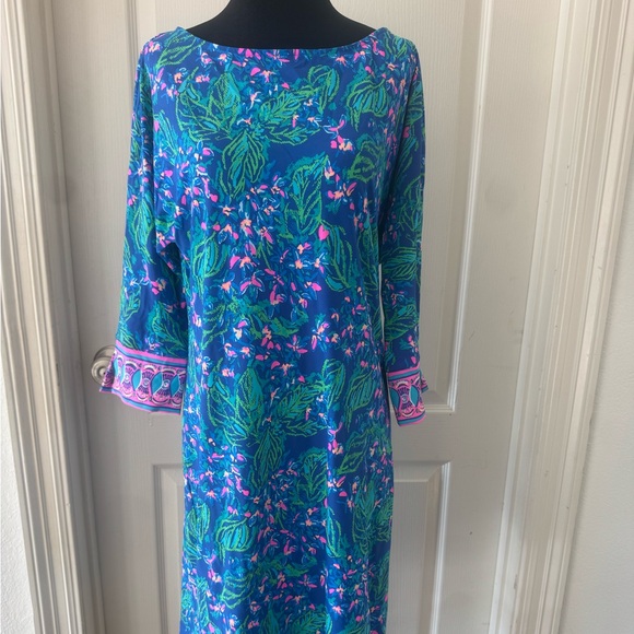 Lilly Pulitzer Dresses & Skirts - Lilly Pulitzer Blue and Green Floral Long Sleeve Dress
